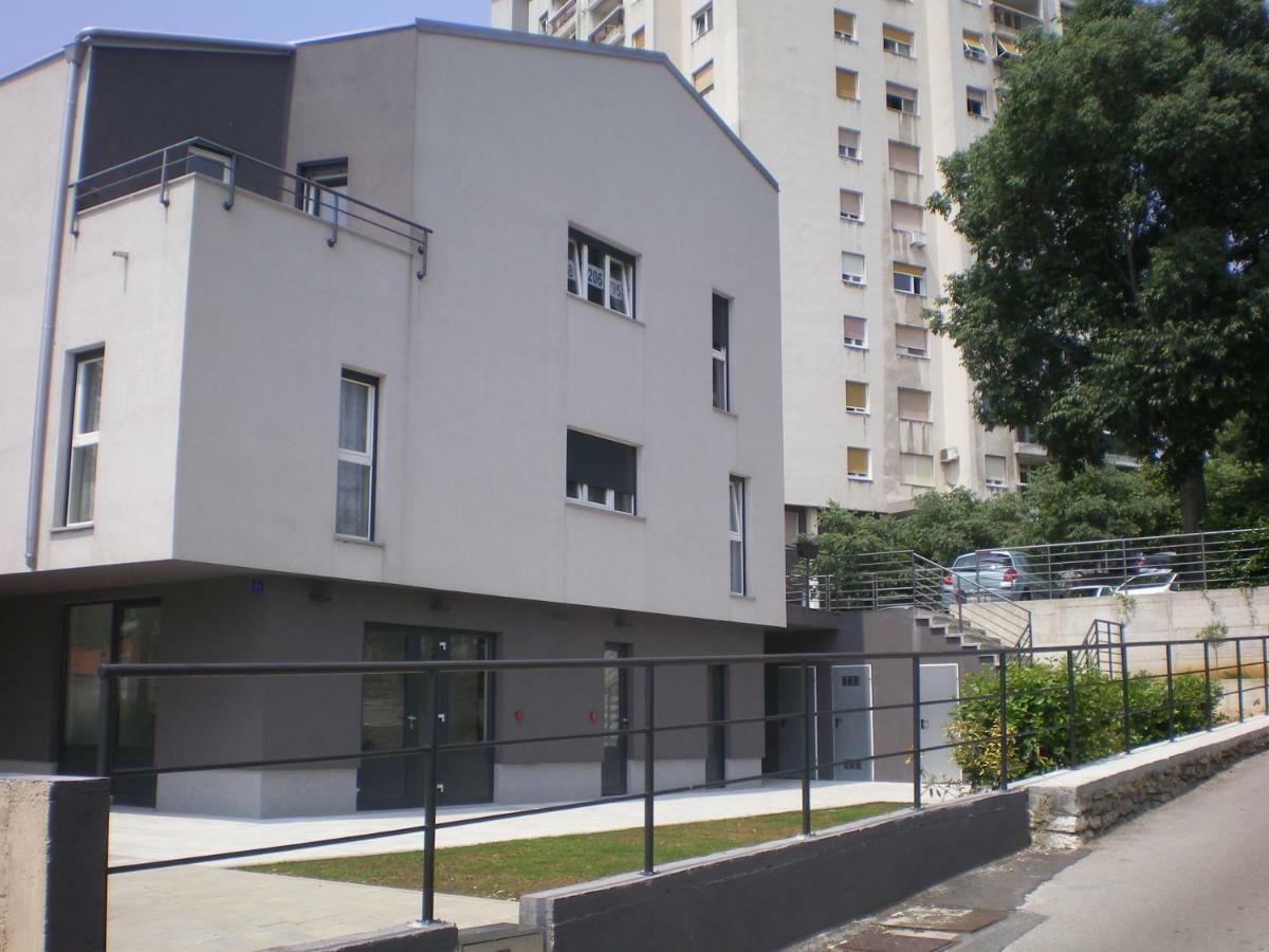 Apartment Jasmina Rijeka Eksteriør billede